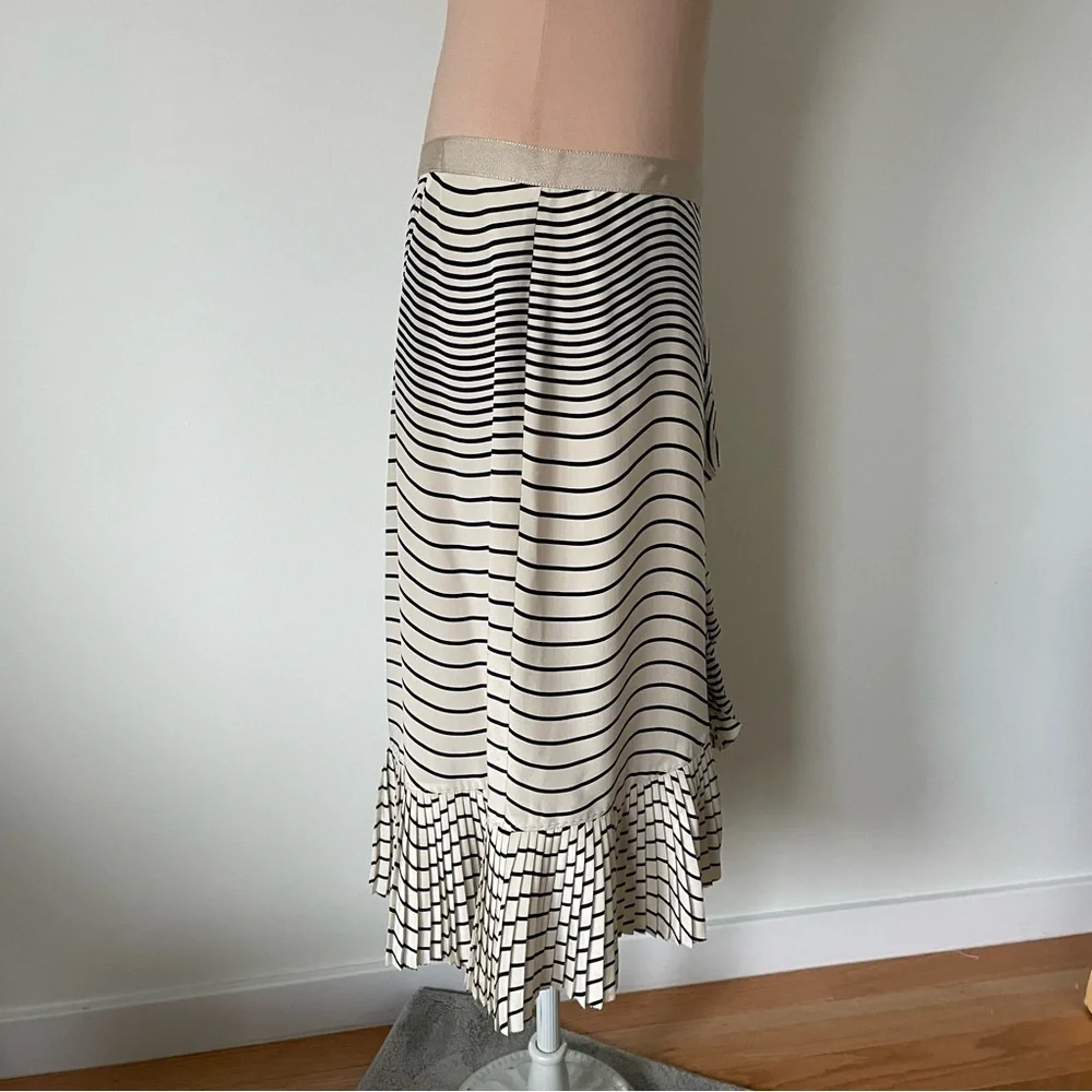 Tory Burch Opalina Striped Ruffle Pleated Shore Khaki Riptide Silk Skirt EUC 12